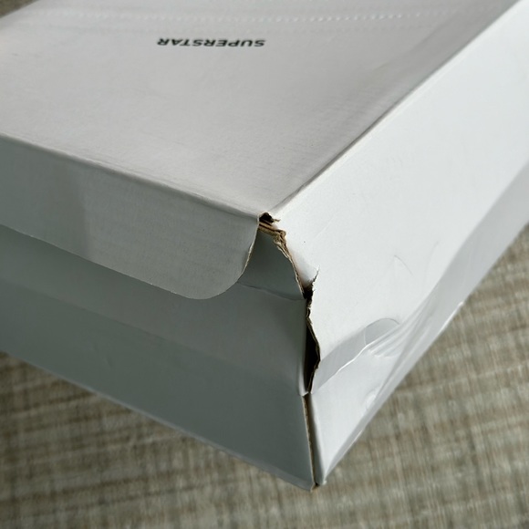 Adidas Women Superstar sneakers - Picture 4 of 6